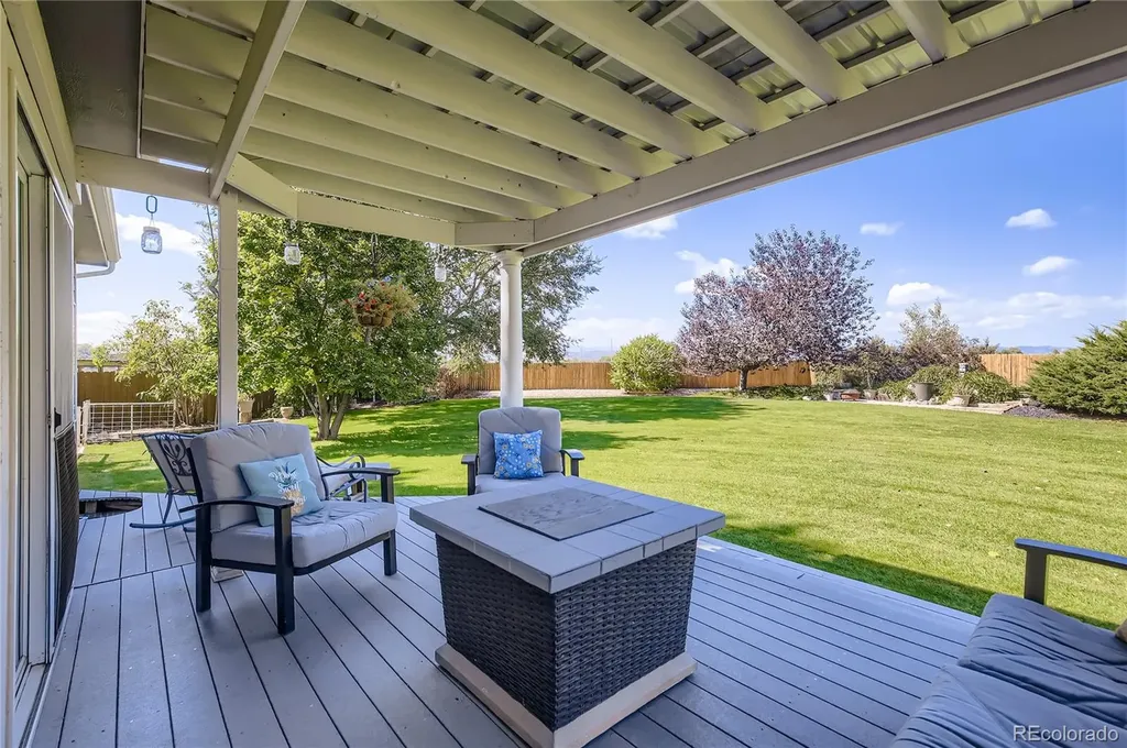805 Waxberry Court Loveland CO 80538