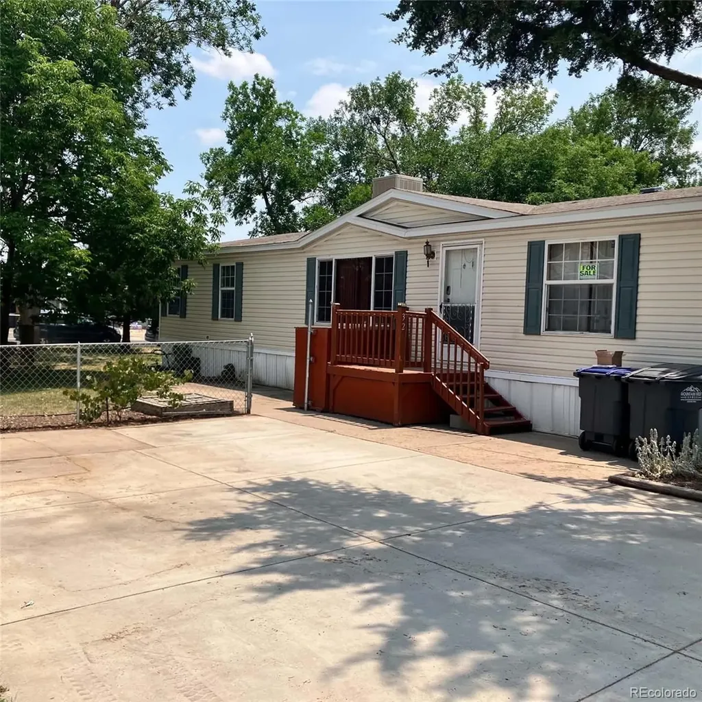Platteville CO, 731 Grand Avenue