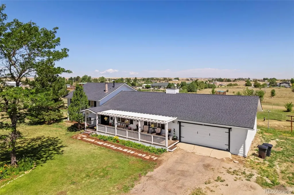 54465 E County Road 6 Strasburg CO 80136