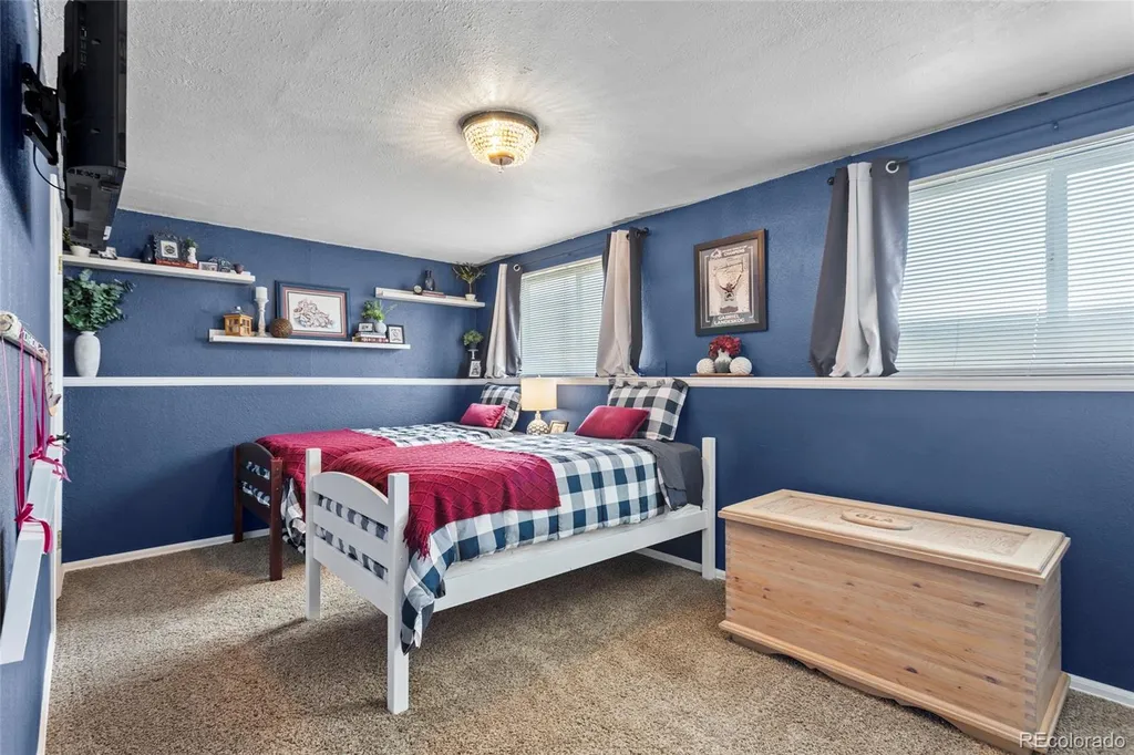 54465 E County Road 6 Strasburg CO 80136