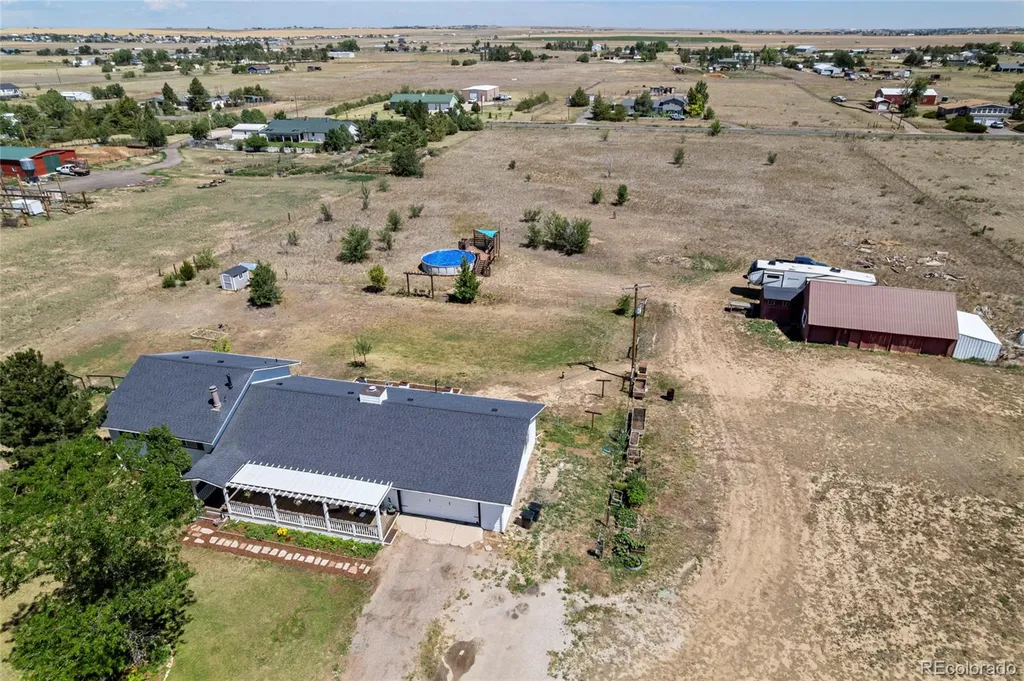 54465 E County Road 6 Strasburg CO 80136