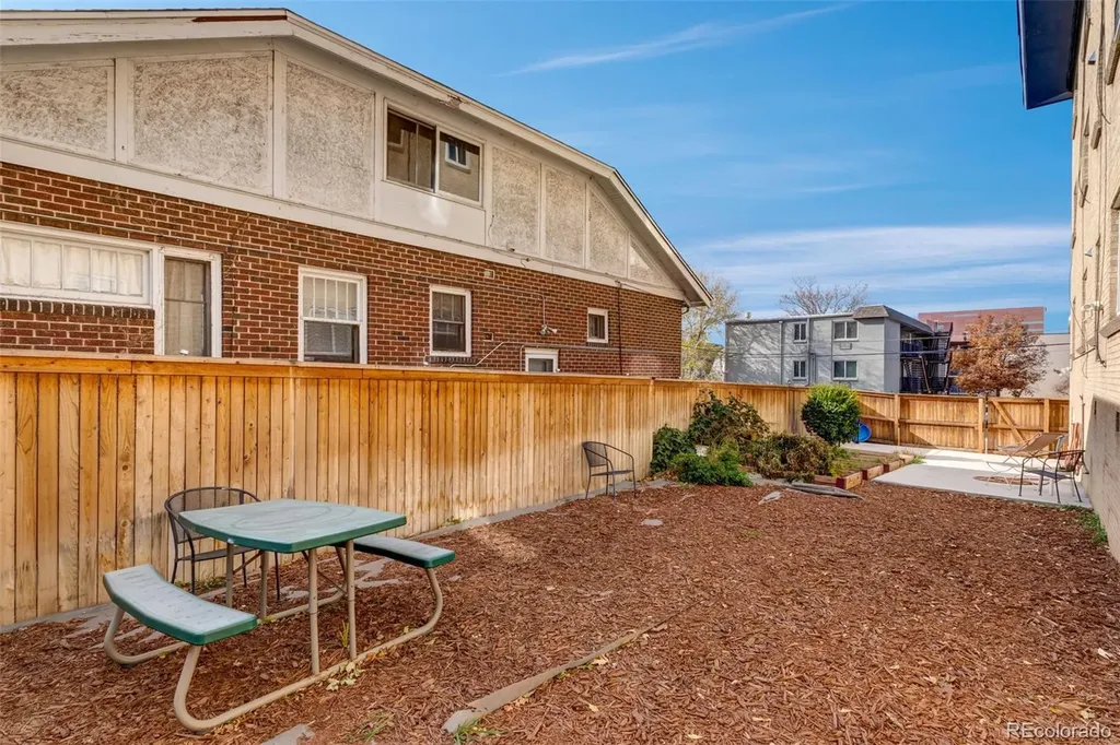 665 N Washington Street Denver CO 80203