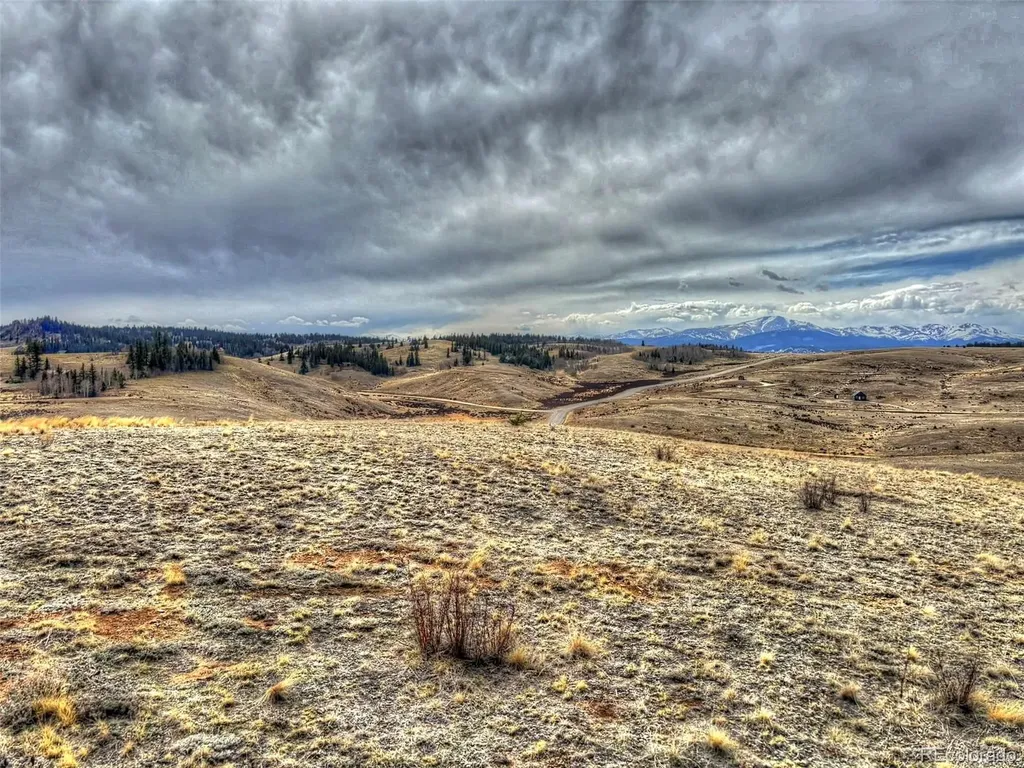 317 Lippzana Road Como CO 80432