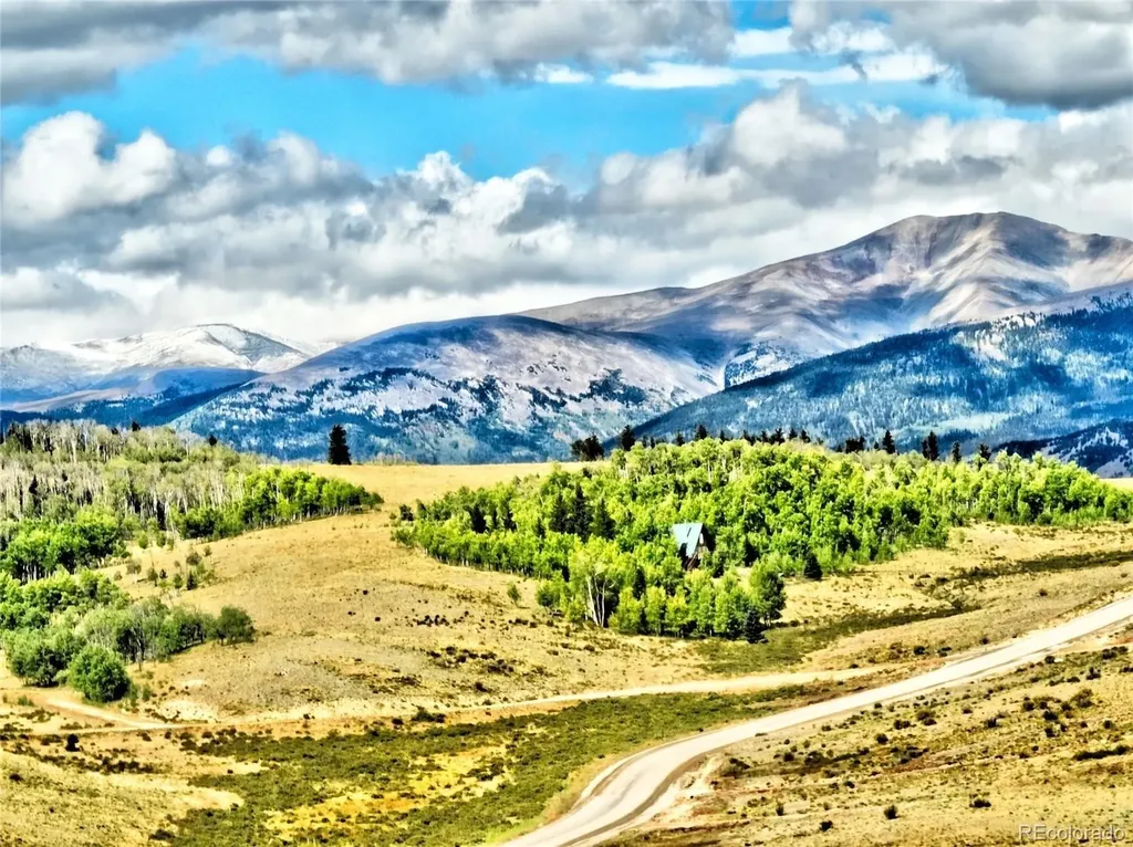 317 Lippzana Road Como CO 80432