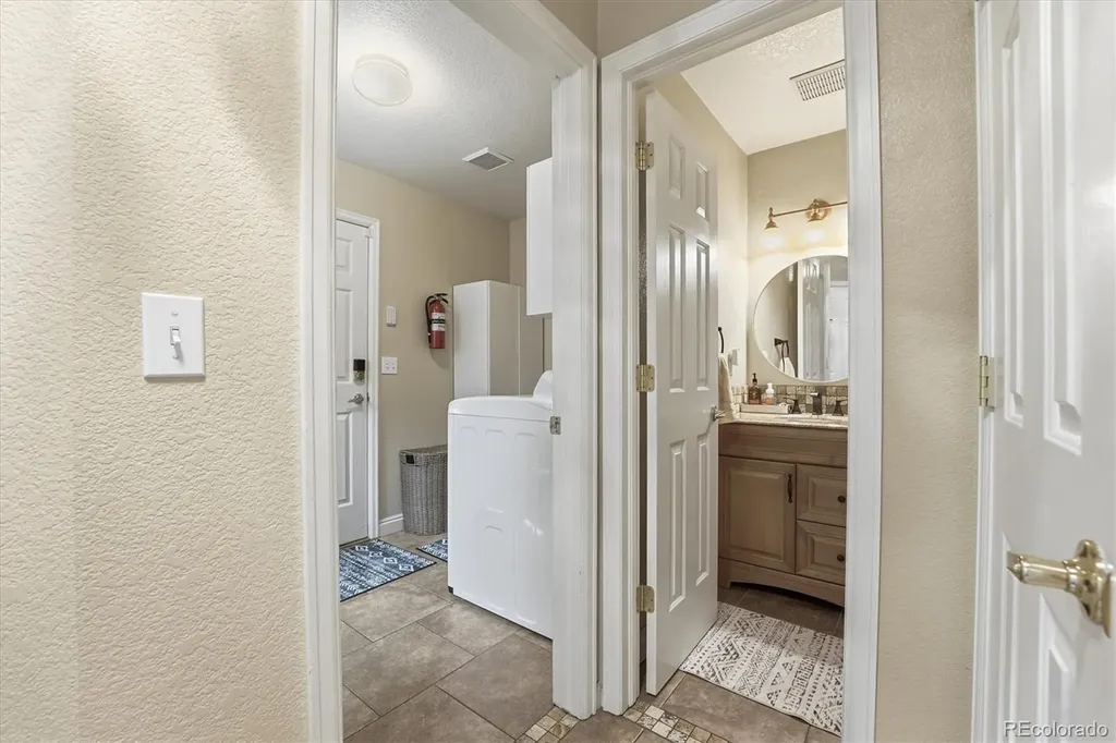 4825 S Ammons Street Littleton CO 80123