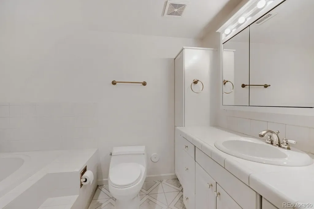 10200 Zenobia Circle Westminster CO 80031
