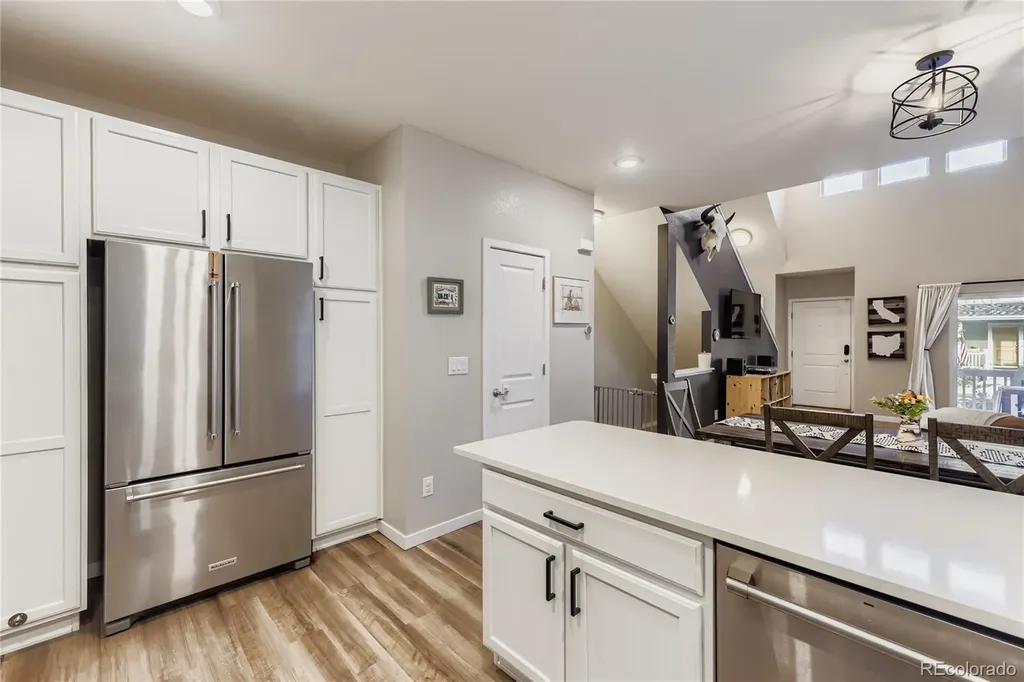 2833 S Fox Street Englewood CO 80110