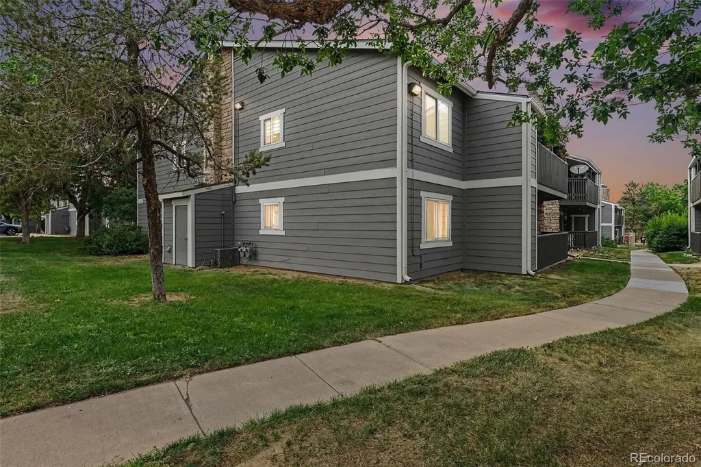 3484 S Eagle Street Aurora CO 80014