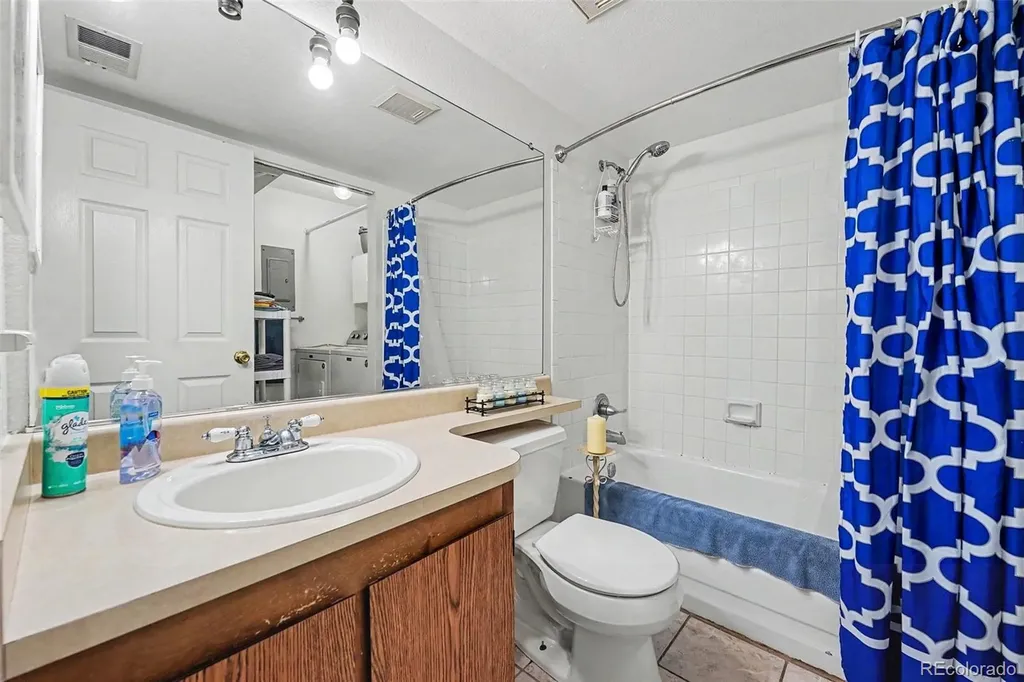 3484 S Eagle Street Aurora CO 80014