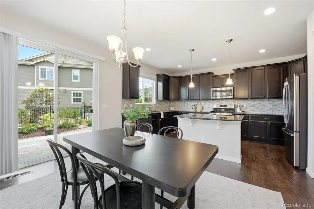 7566 S Quantock Court Aurora CO 80016