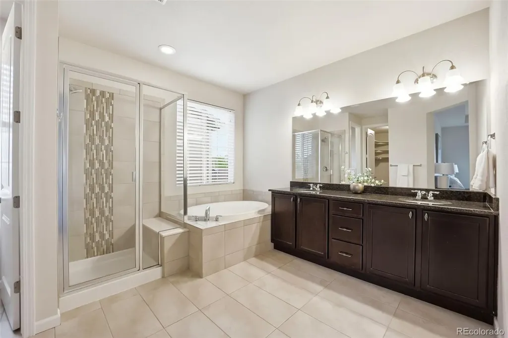 7566 S Quantock Court Aurora CO 80016