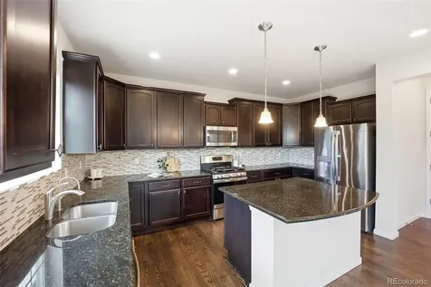 7566 S Quantock Court Aurora CO 80016
