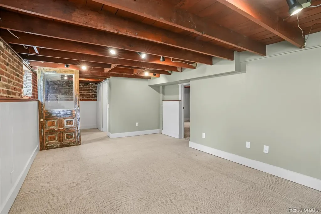 4401 W Hayward Place Denver CO 80212