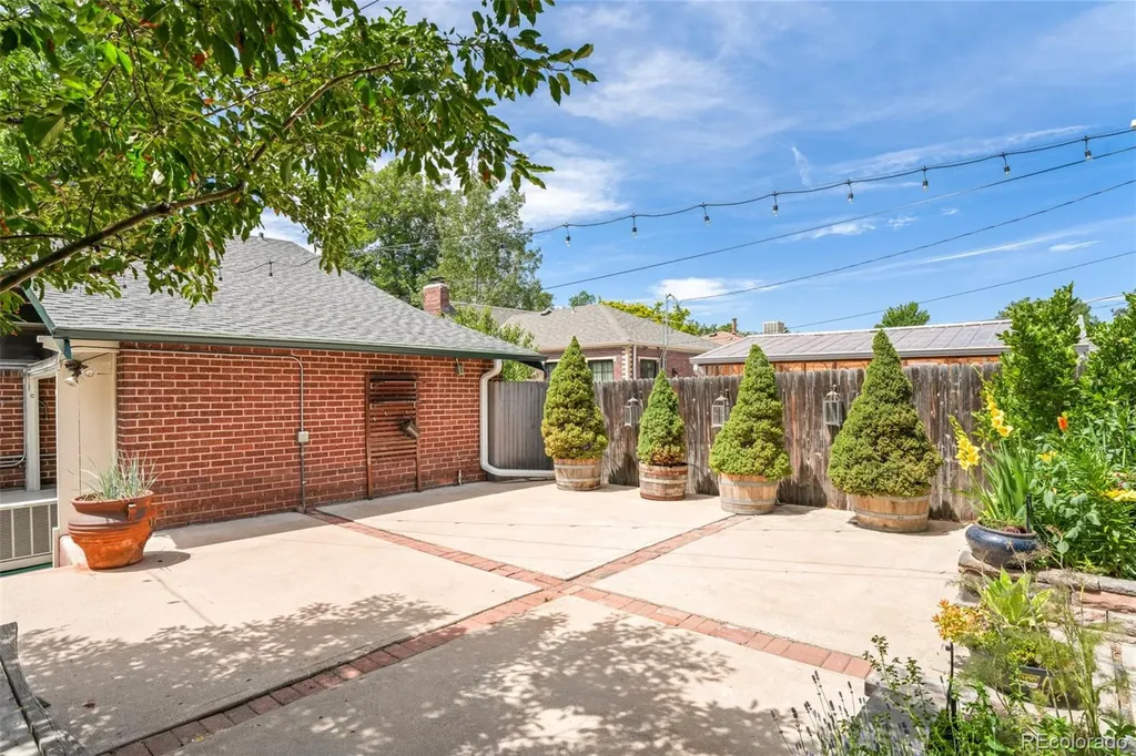 4401 W Hayward Place Denver CO 80212