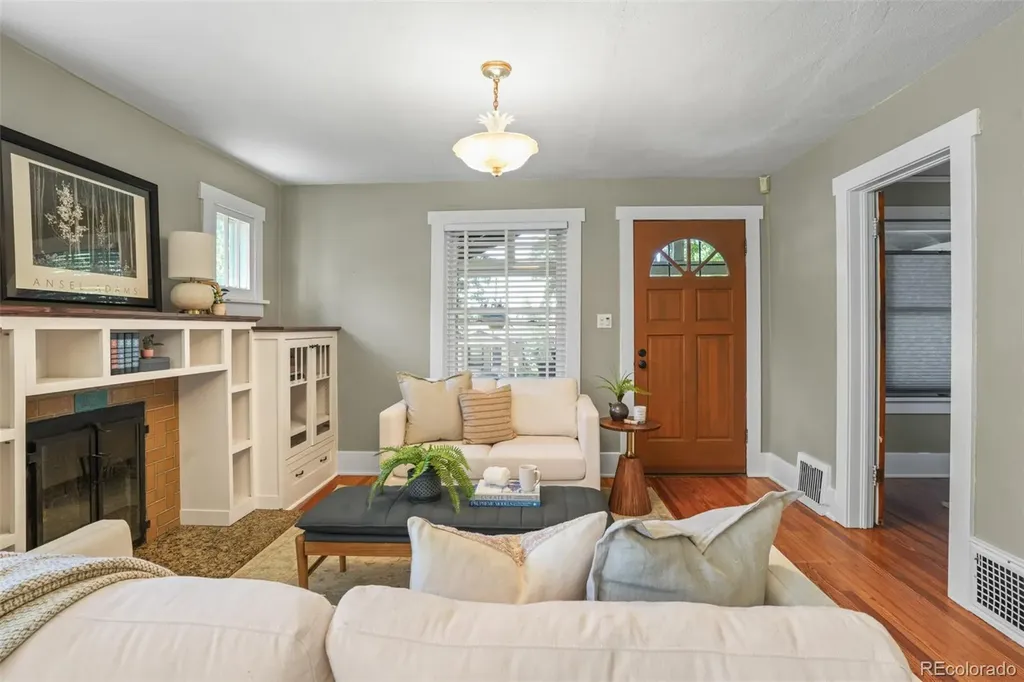 4401 W Hayward Place Denver CO 80212