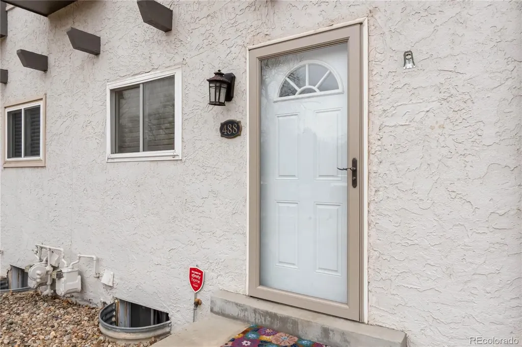 488 E Highline Circle Centennial CO 80122