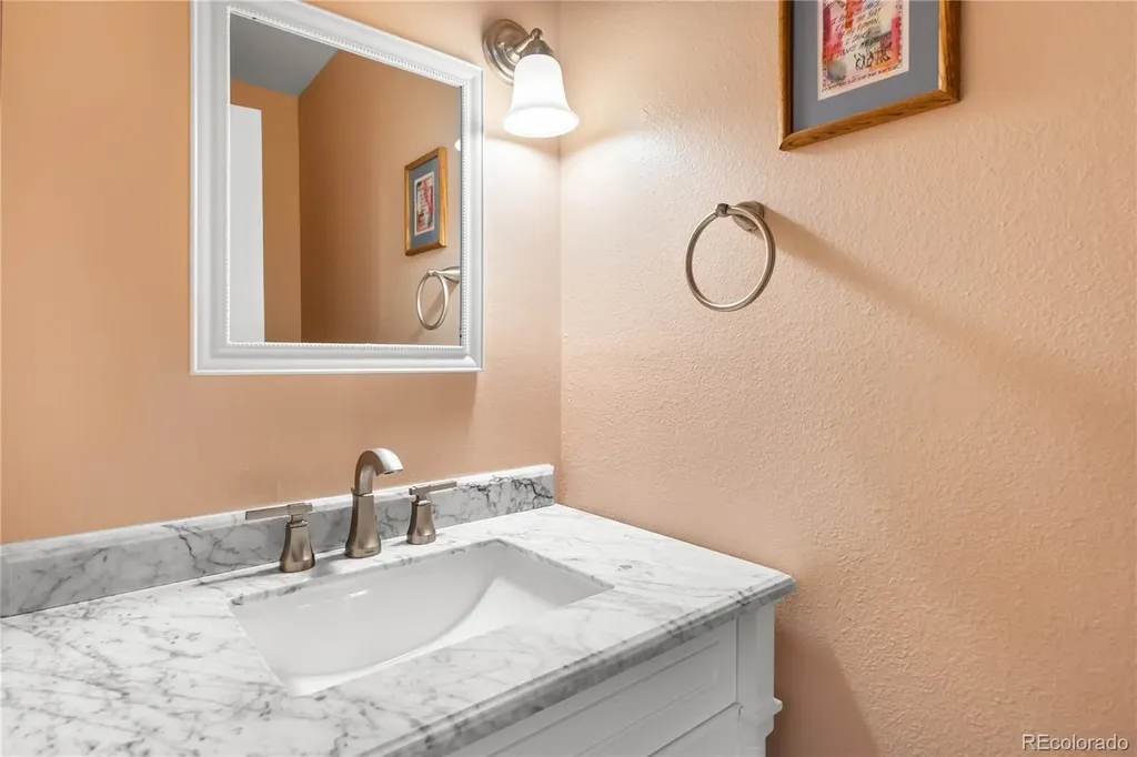 488 E Highline Circle Centennial CO 80122
