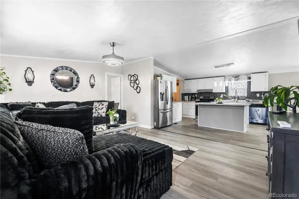 12205 Perry Street Broomfield CO 80020