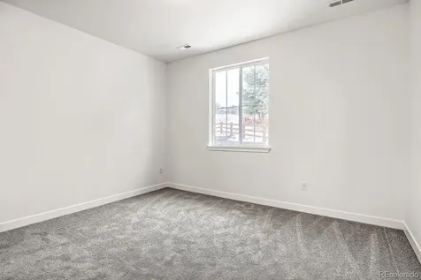 24704 E Kettle Court Aurora CO 80016