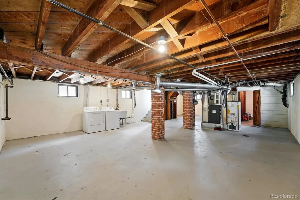2549 Holly Street Denver CO 80207