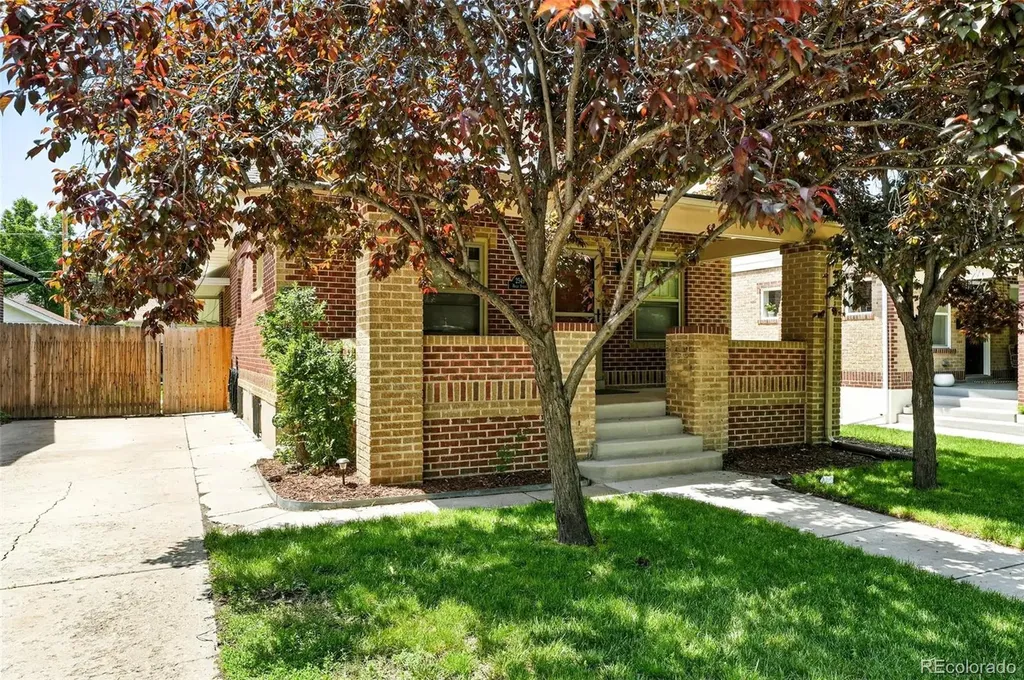 2549 Holly Street Denver CO 80207