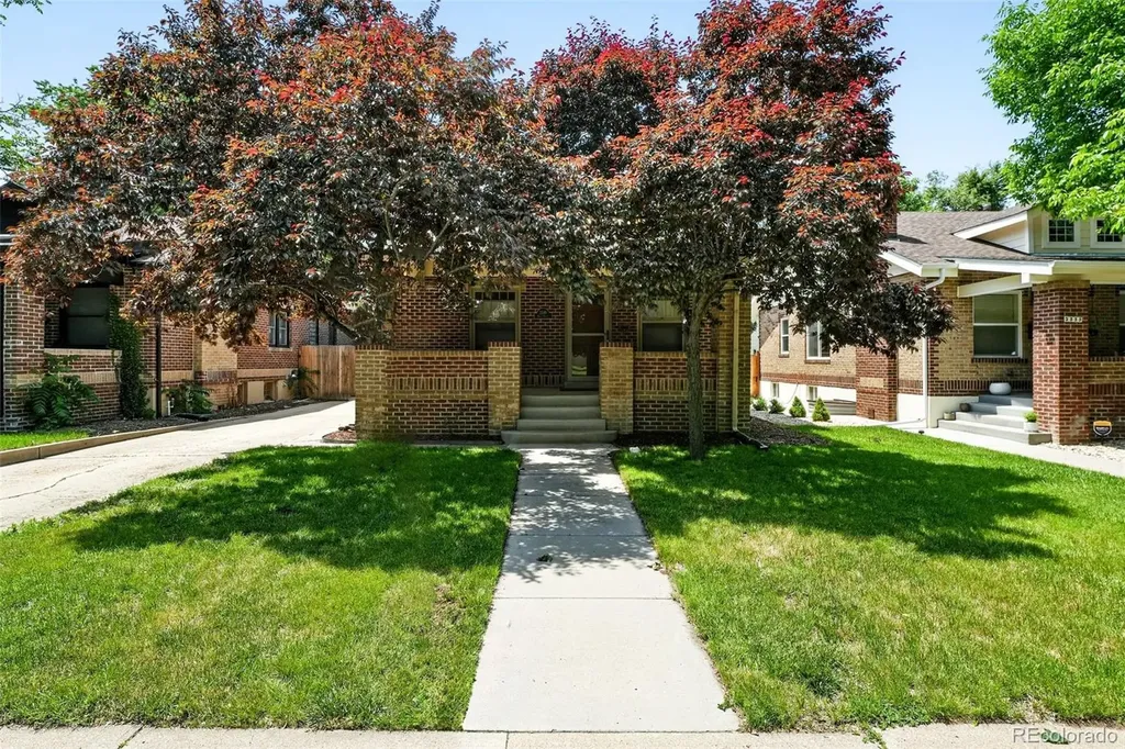 2549 Holly Street Denver CO 80207