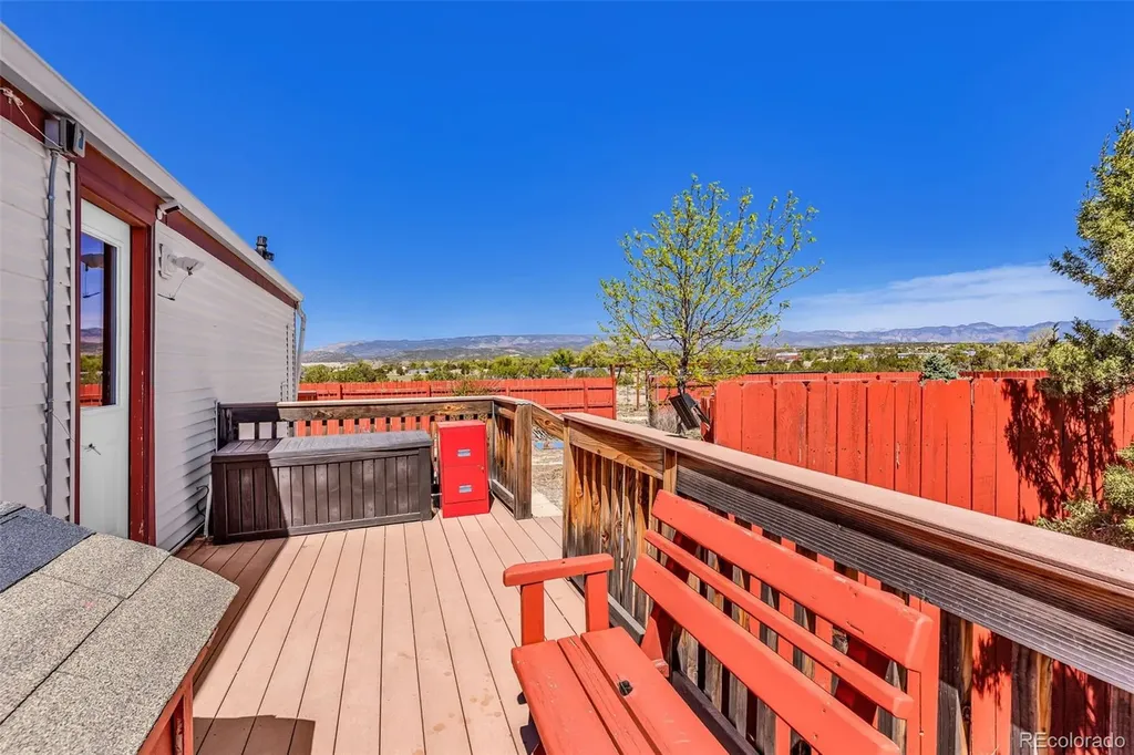325 5th Street Penrose CO 81240