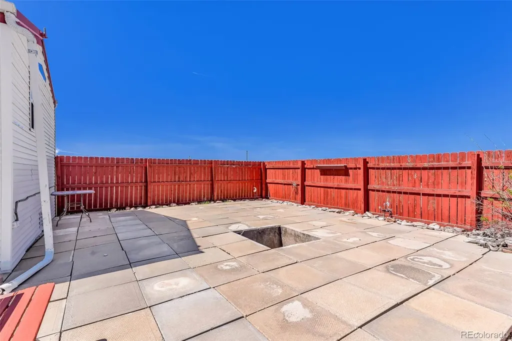325 5th Street Penrose CO 81240