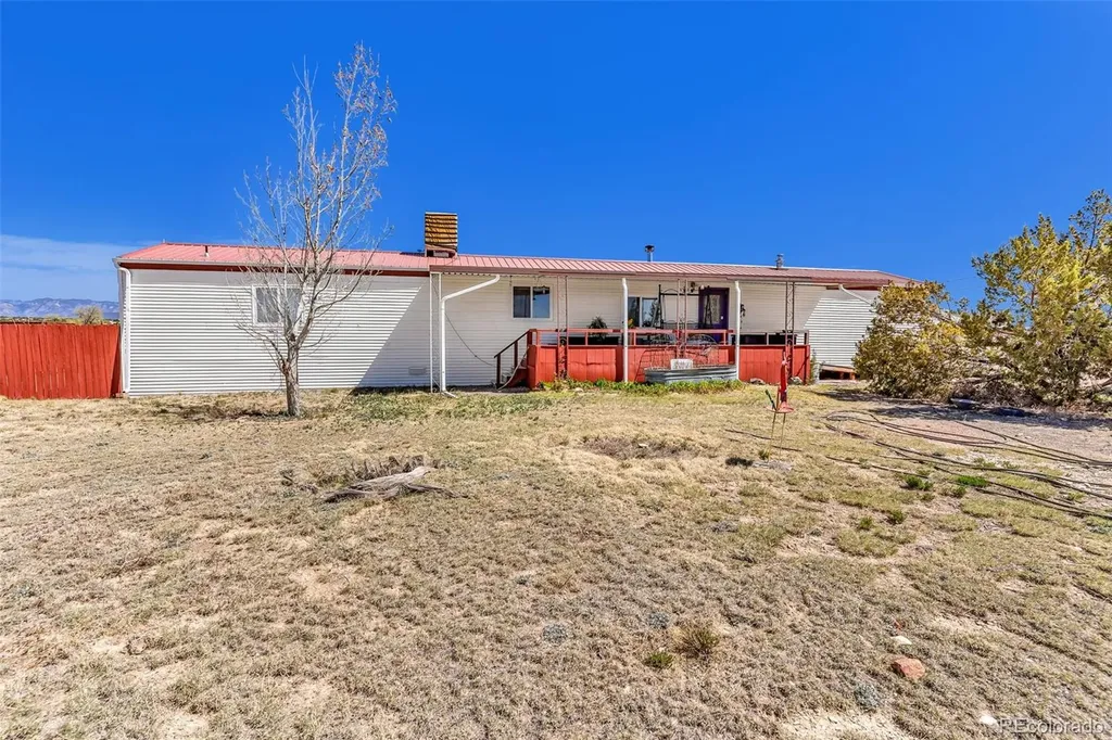 325 5th Street Penrose CO 81240