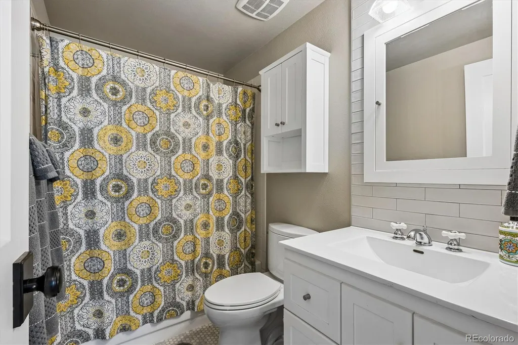 7979 S Wabash Street Centennial CO 80112