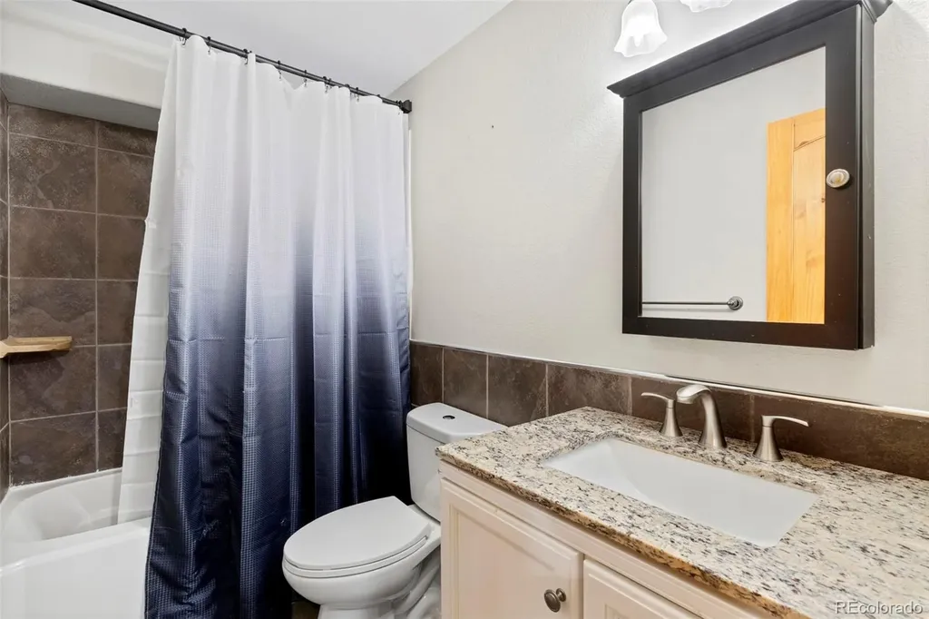 507 Van Egmond Drive Penrose CO 81240
