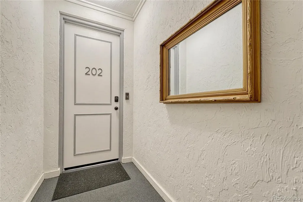 4250 S Olive Street Denver CO 80237