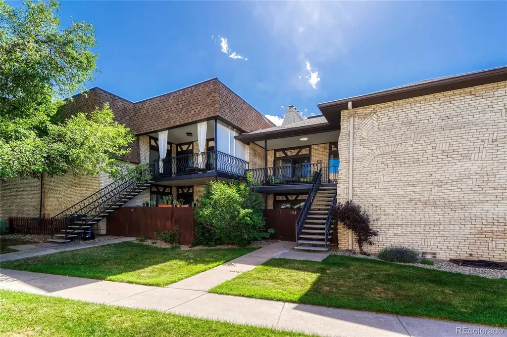 4250 S Olive Street Denver CO 80237