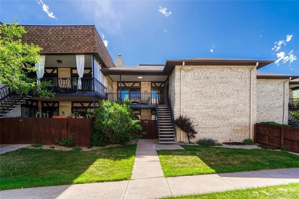 4250 S Olive Street Denver CO 80237