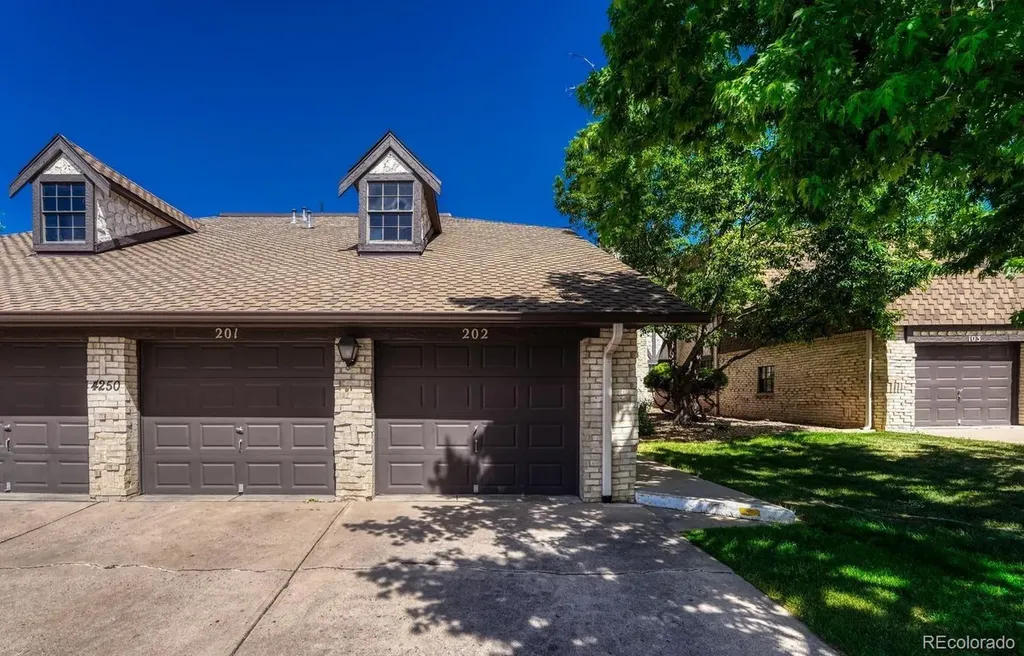 4250 S Olive Street Denver CO 80237