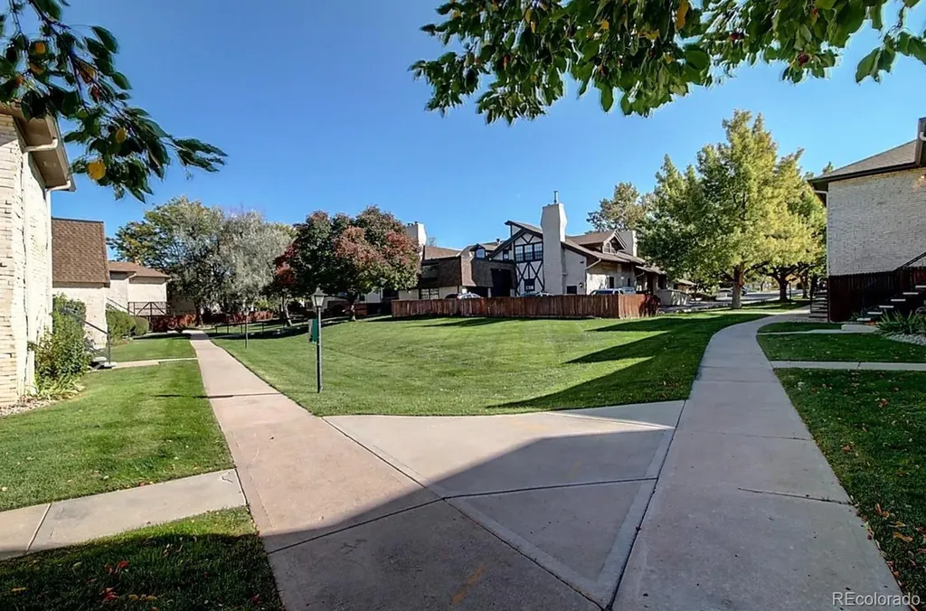 4250 S Olive Street Denver CO 80237