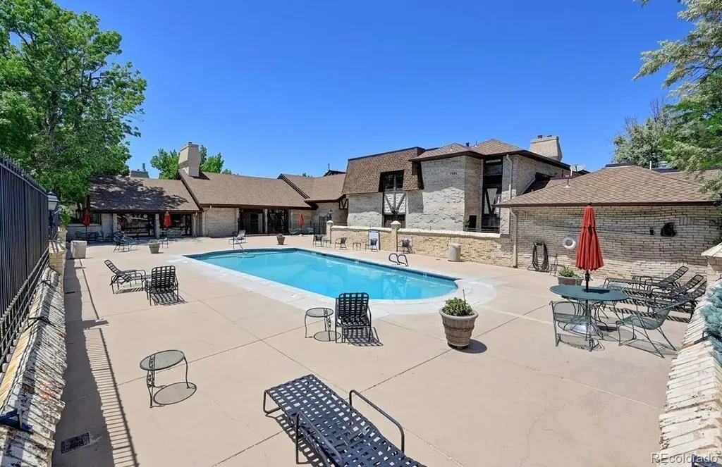 4250 S Olive Street Denver CO 80237