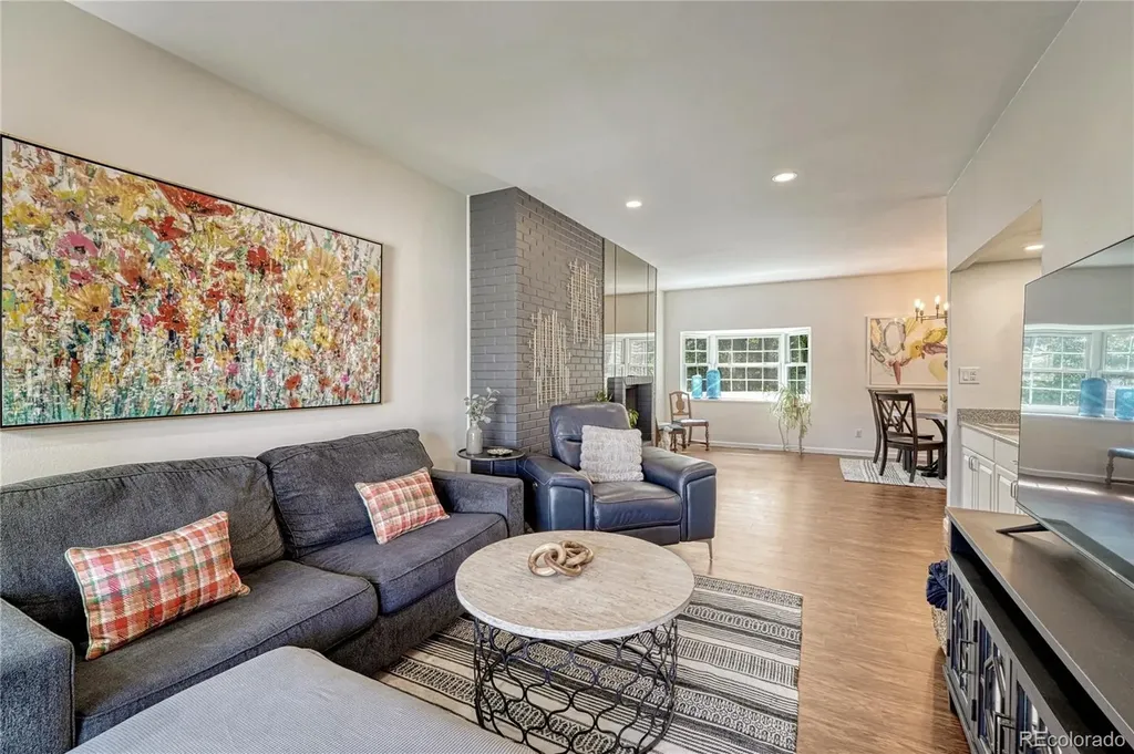 4250 S Olive Street Denver CO 80237