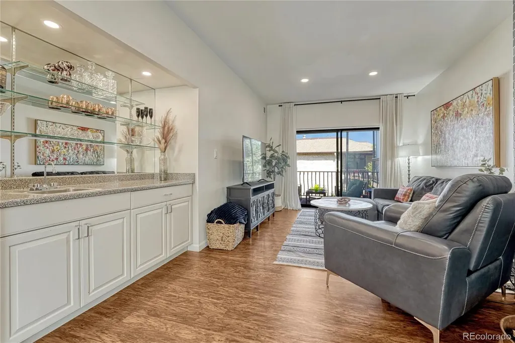 4250 S Olive Street Denver CO 80237