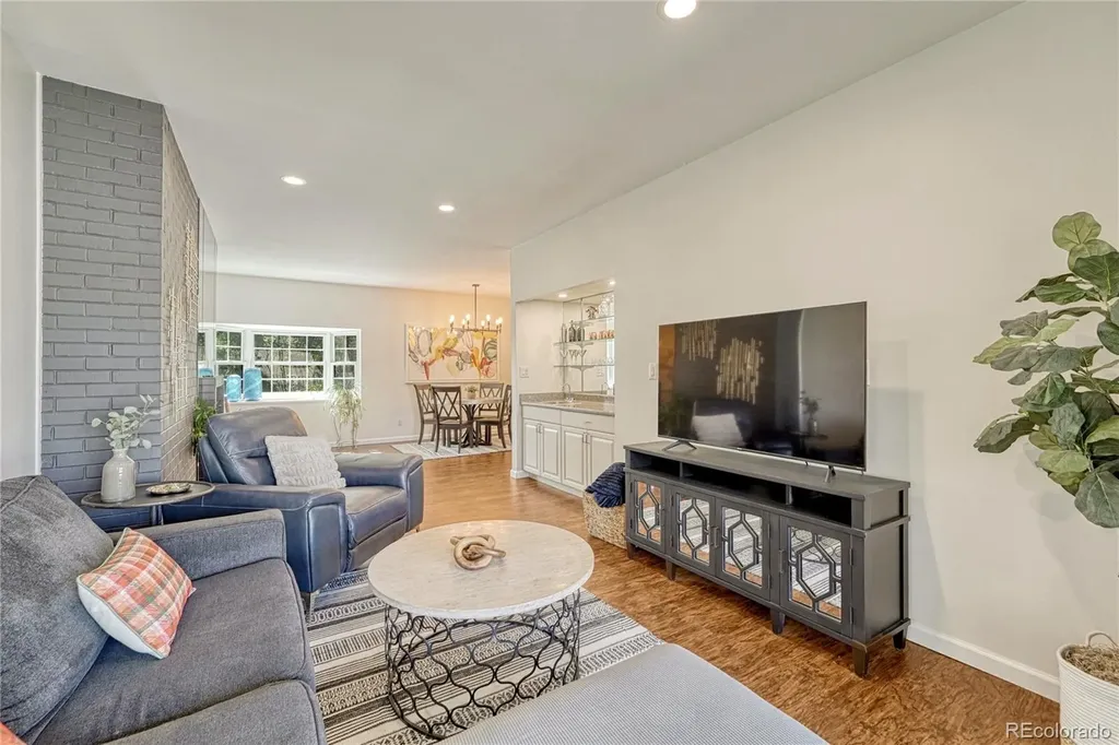 4250 S Olive Street Denver CO 80237