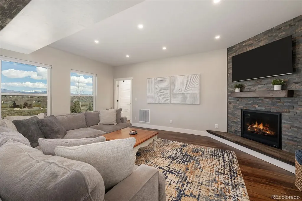719 Saddle Ridge Circle Granby CO 80446
