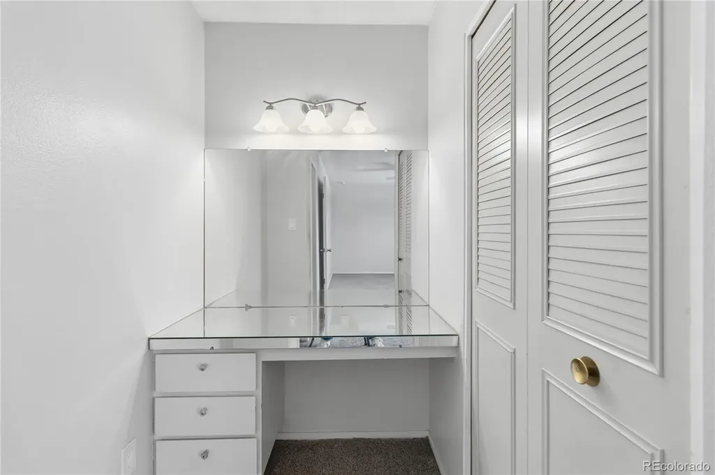 9209 E Nassau Avenue Denver CO 80237