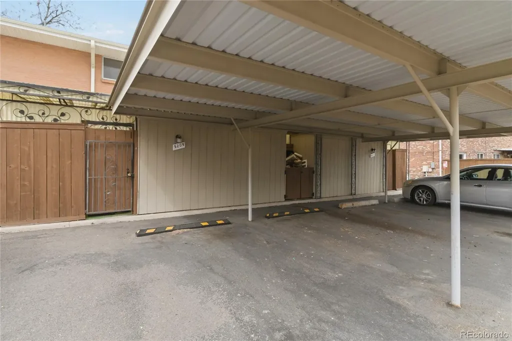 9209 E Nassau Avenue Denver CO 80237