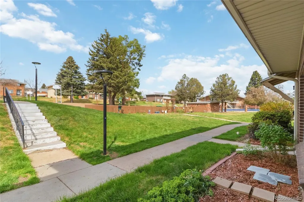 9209 E Nassau Avenue Denver CO 80237