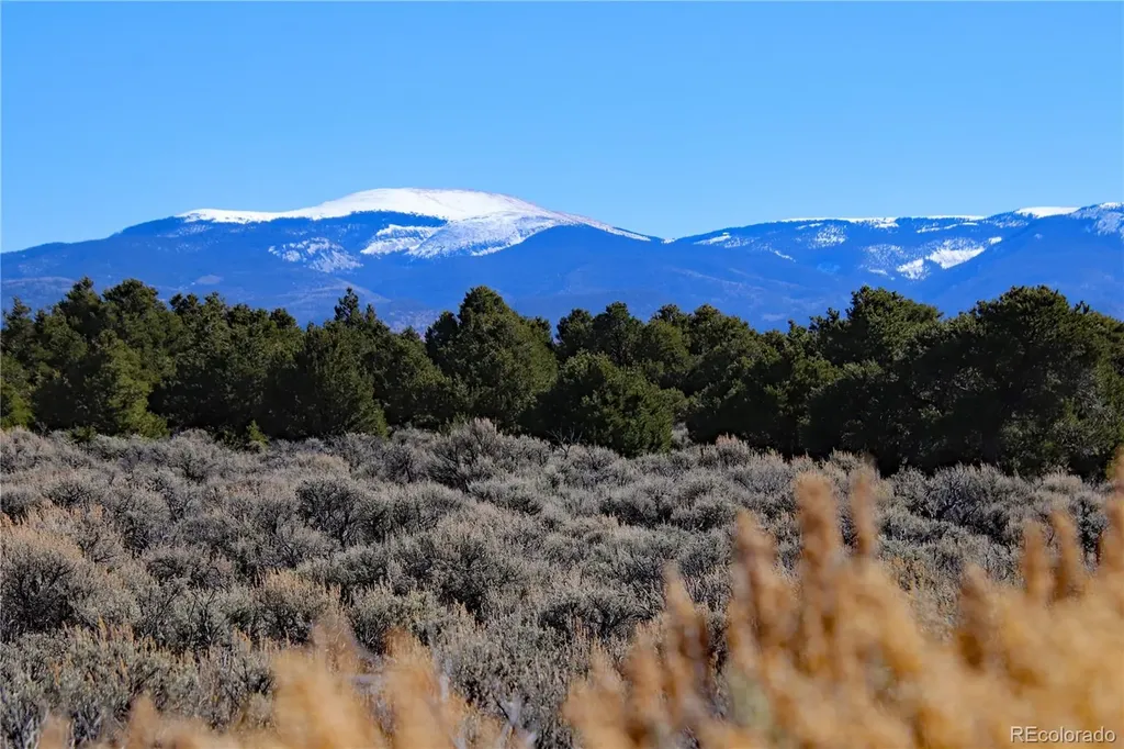 7602 Skyline Drive San Luis CO 81152