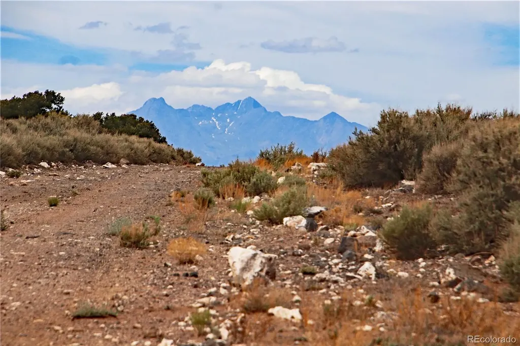 7602 Skyline Drive San Luis CO 81152