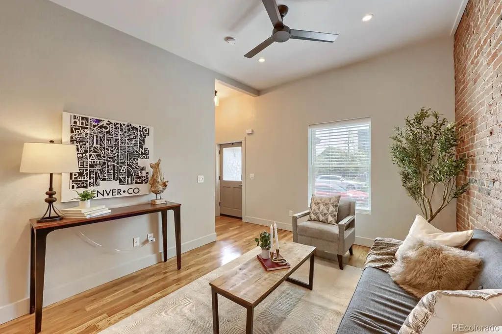 2955 Champa Street Denver CO 80205