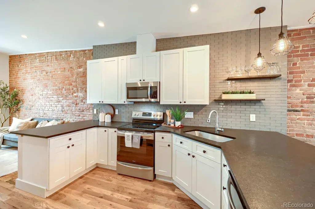 2955 Champa Street Denver CO 80205