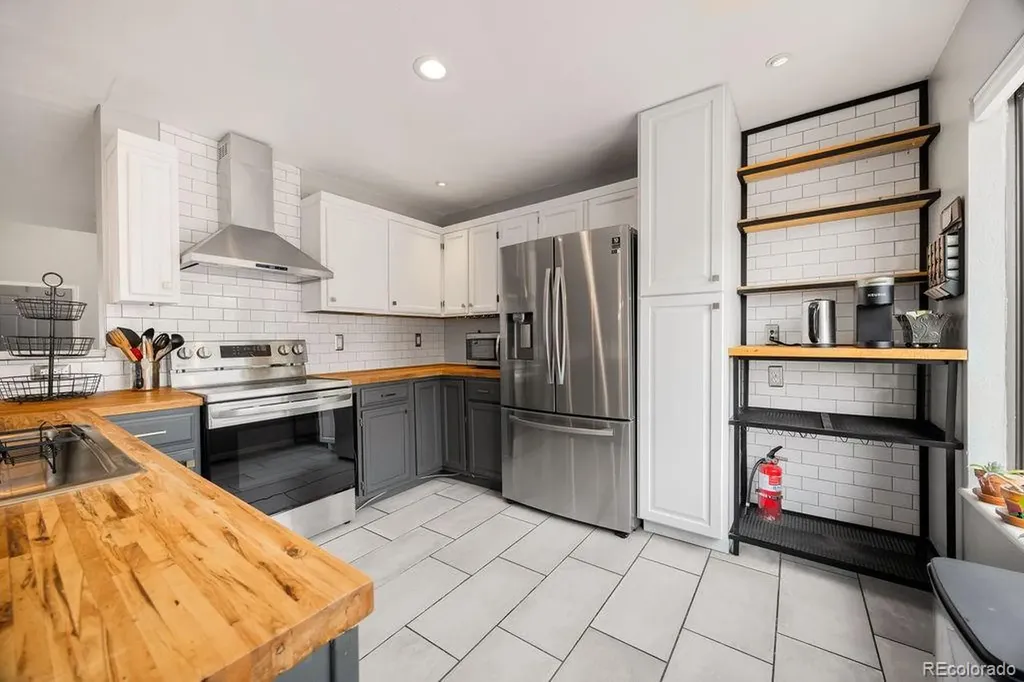 8755 W Cornell Avenue Lakewood CO 80227