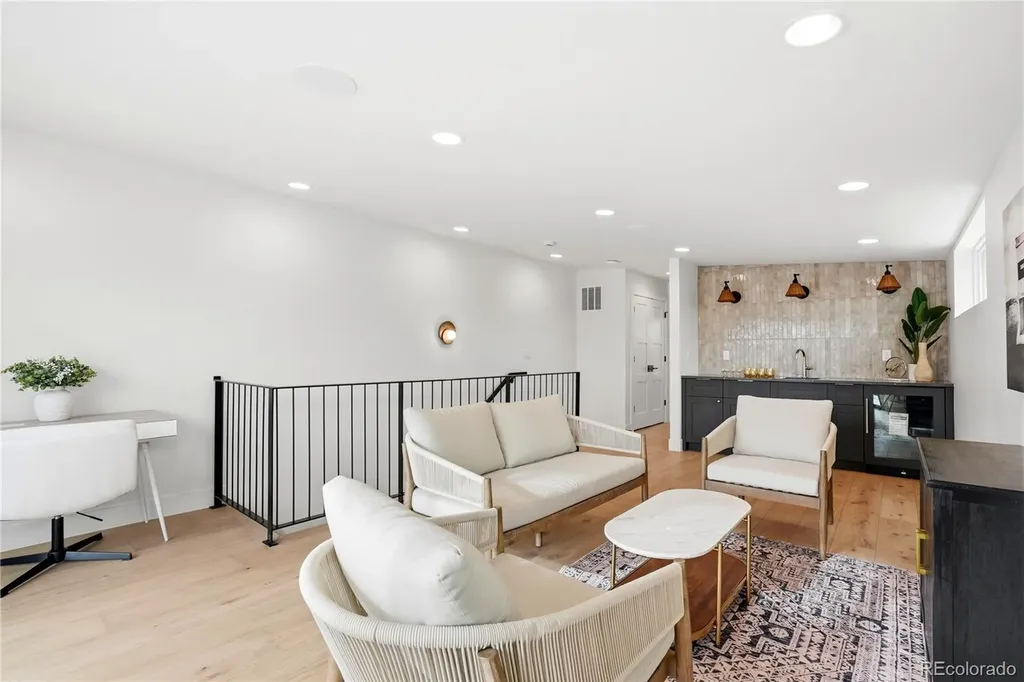243 S Emerson Street Denver CO 80209